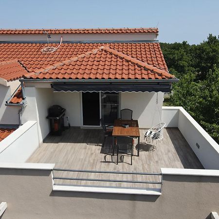 Apartment Tugare Екстериор снимка