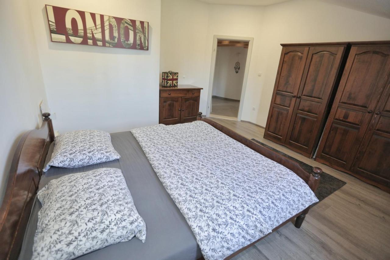 Apartment Tugare Екстериор снимка