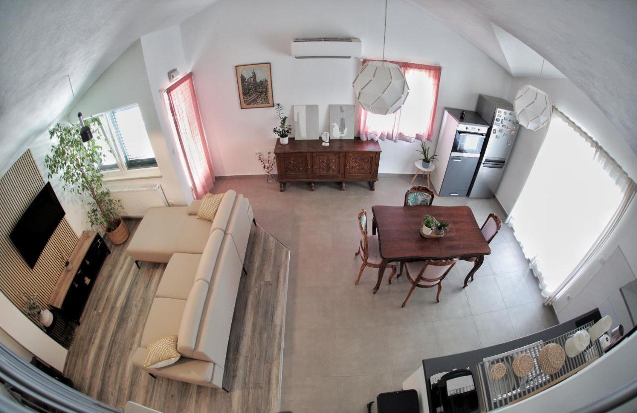 Apartment Tugare Екстериор снимка